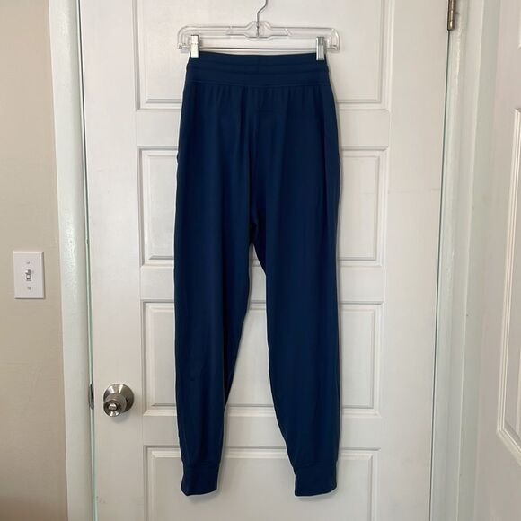 Lululemon Ready to Rulu jogger - Picture 8 of 16